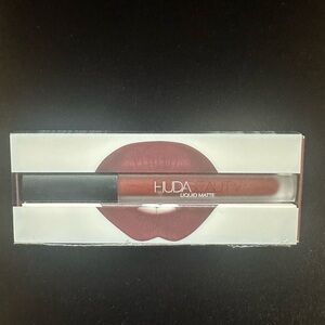 Huda Beauty Liquid Matte Lipstick - Nude Brown